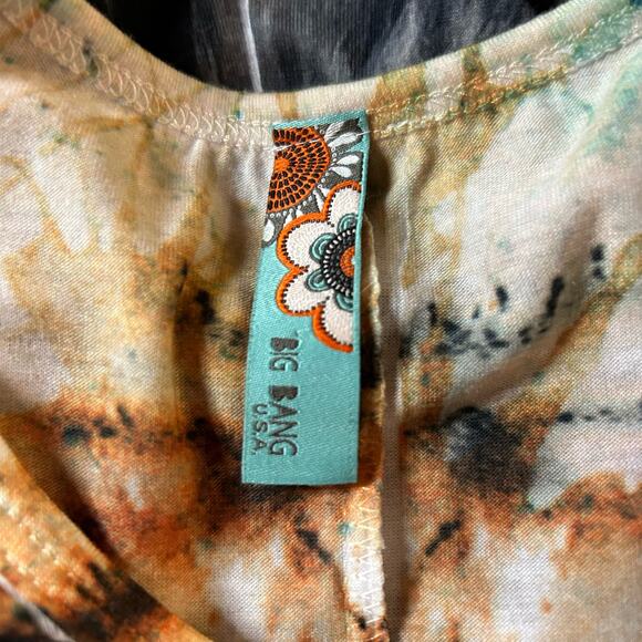 Y2K White Stripe Tiger Tee Womens Small Sequins Lightweight Glam Casual Shirt - Picture 3 of 5